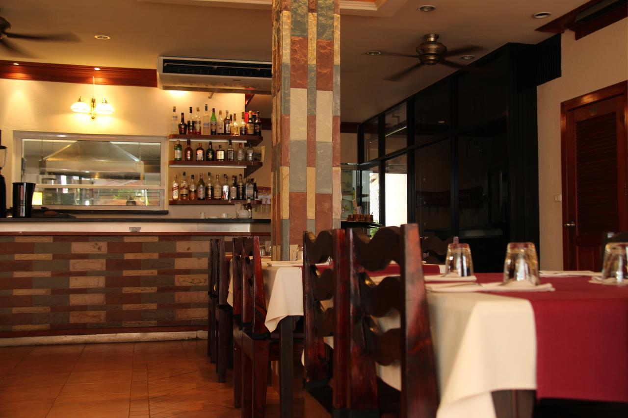 Avenue Beach Hotel Haat Jomtien Eksteriør bilde